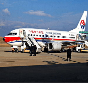营口机场托运航空快运业稳步发展的原因是什么？